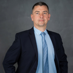 Dr. Molnár Árpád